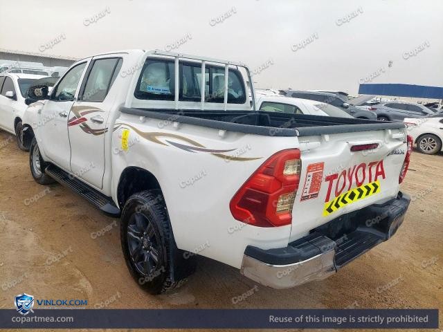 Auction photo