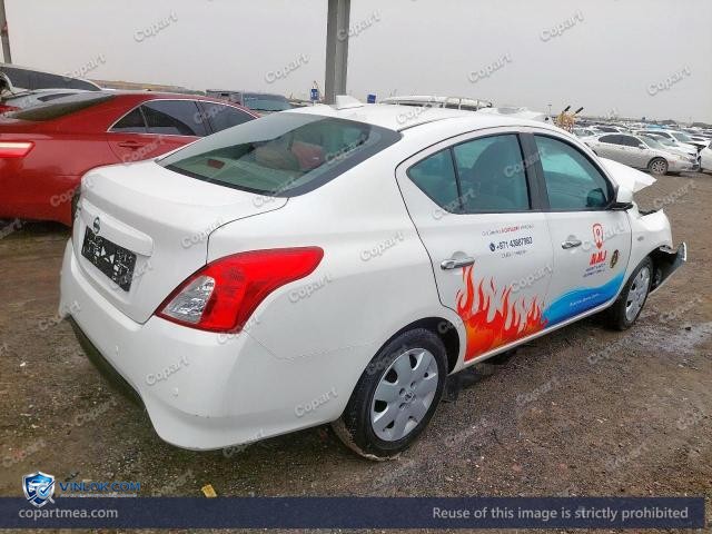 Auction photo