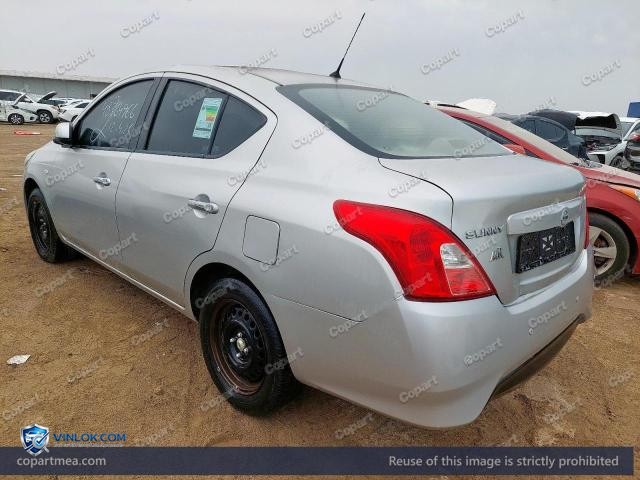 Auction photo
