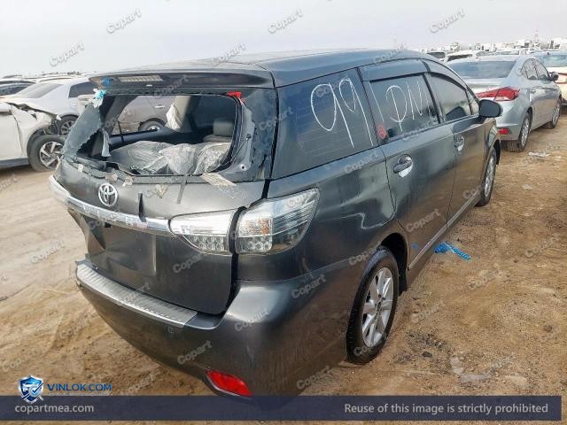 Auction photo