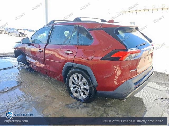 Auction photo