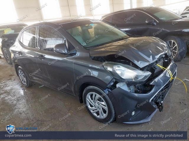 Auction photo