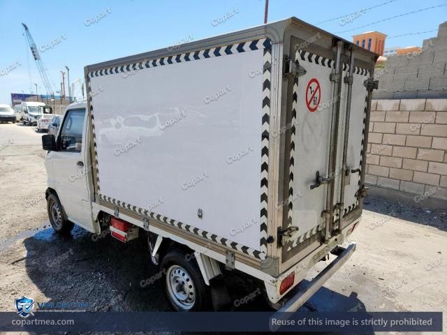 Auction photo
