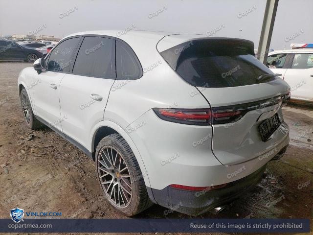 Auction photo