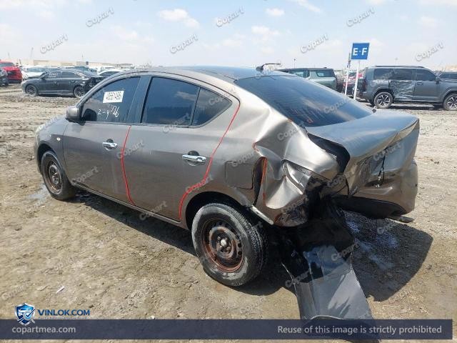 Auction photo