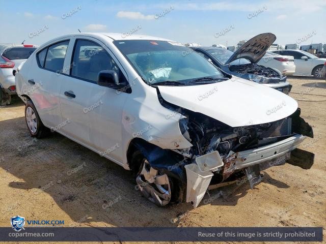 Auction photo