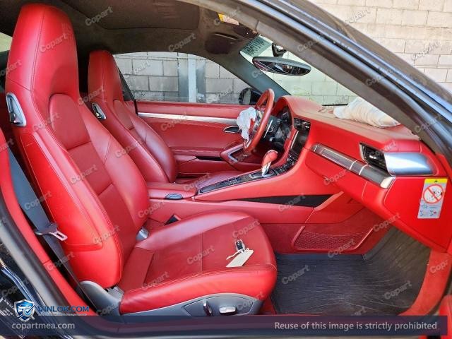 Auction photo