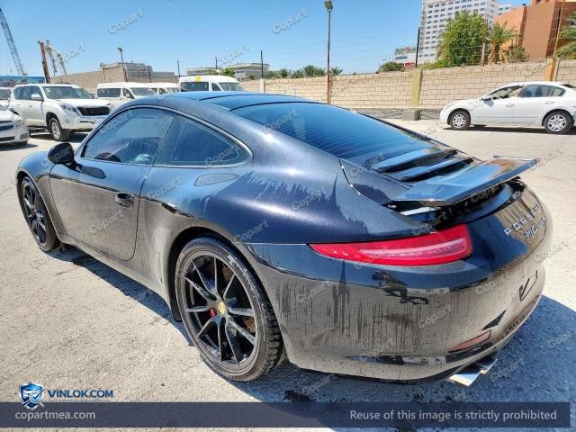 Auction photo