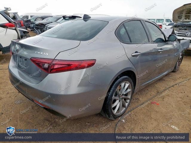 Auction photo