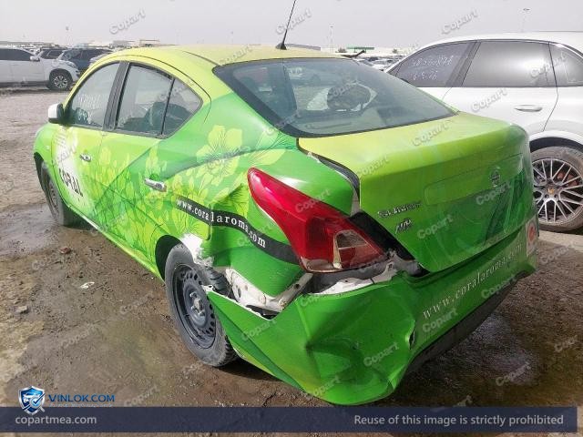 Auction photo