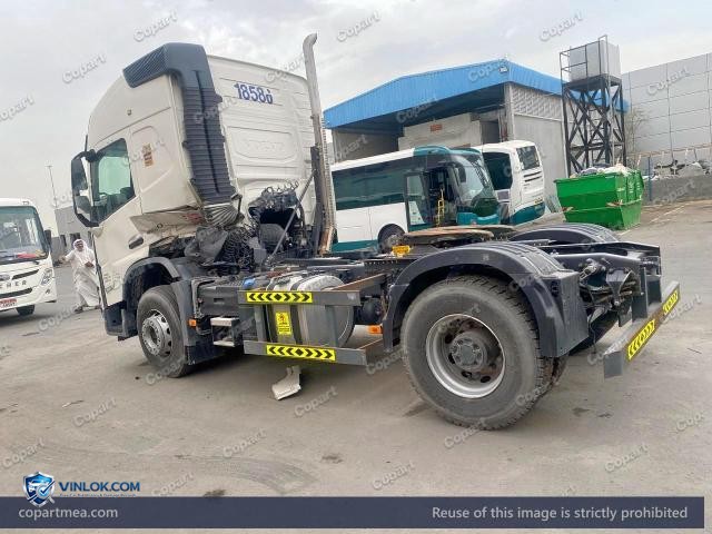 Auction photo