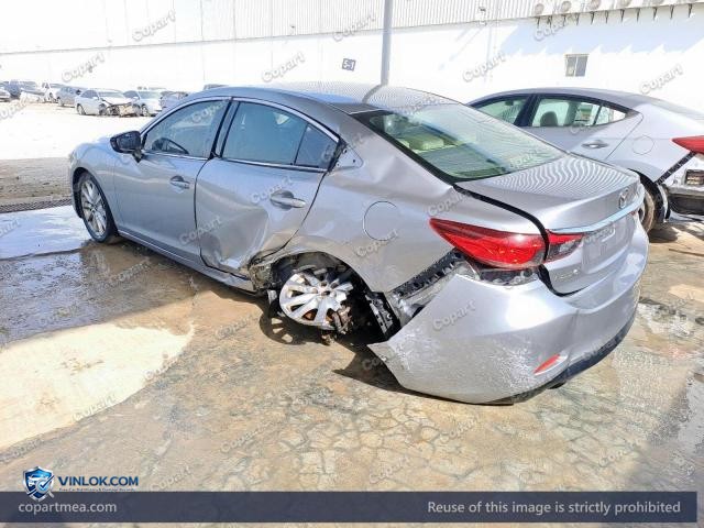 Auction photo