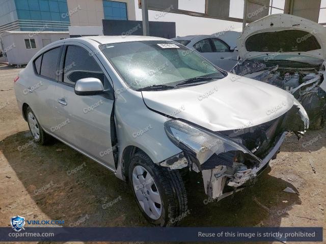 Auction photo