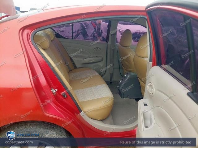 Auction photo