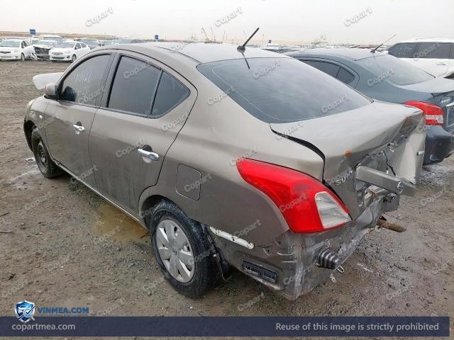 Auction photo