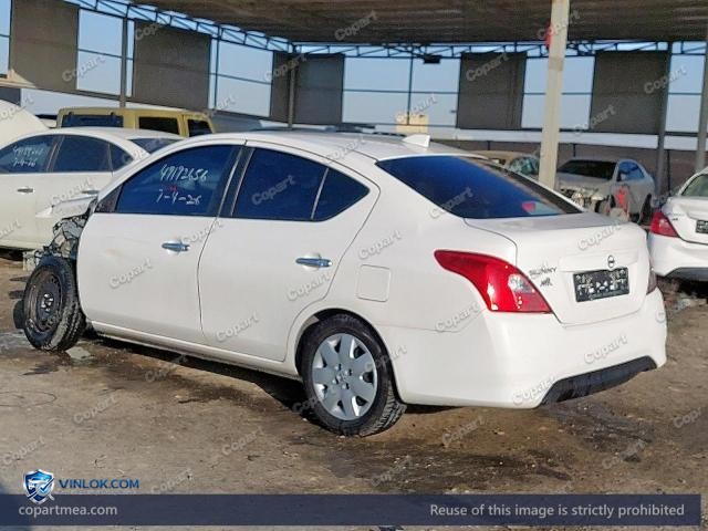 Auction photo