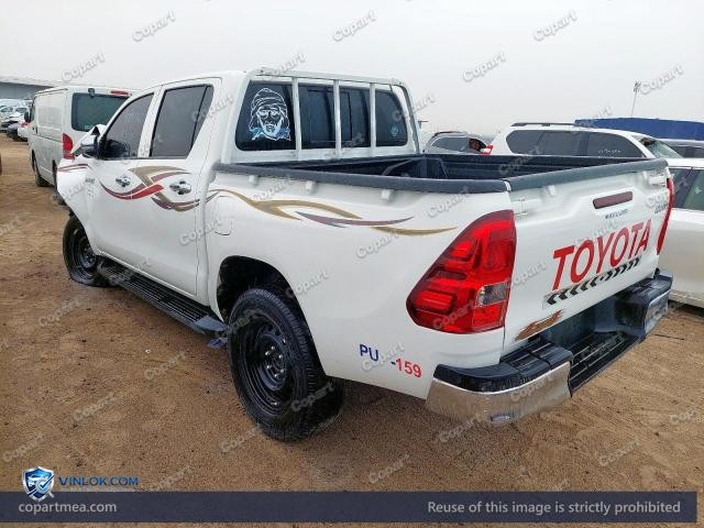 Auction photo