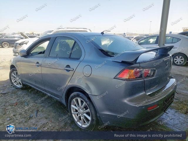 Auction photo