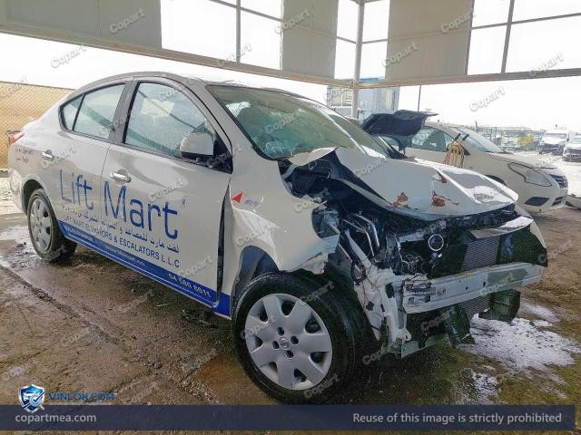 Auction photo