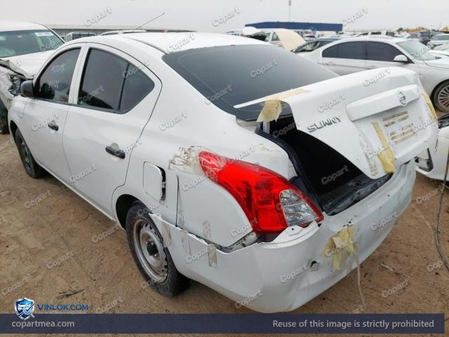Auction photo