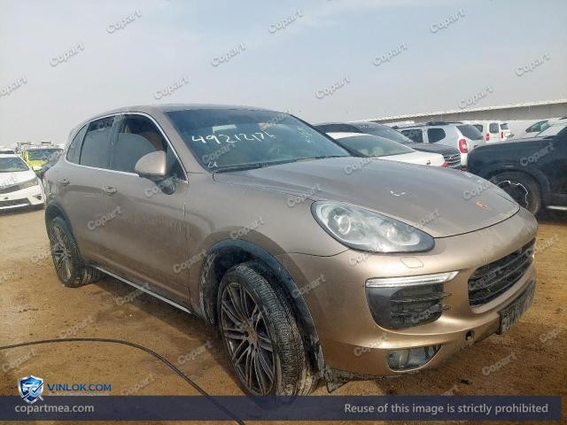 Auction photo