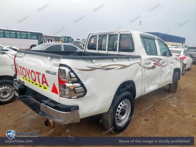 Auction photo