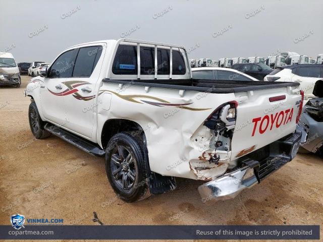 Auction photo