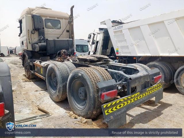 Auction photo