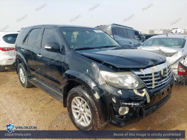 Auction photo