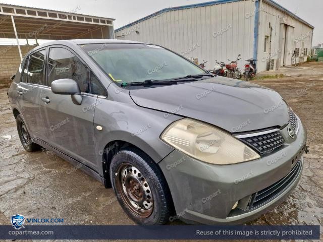 Auction photo
