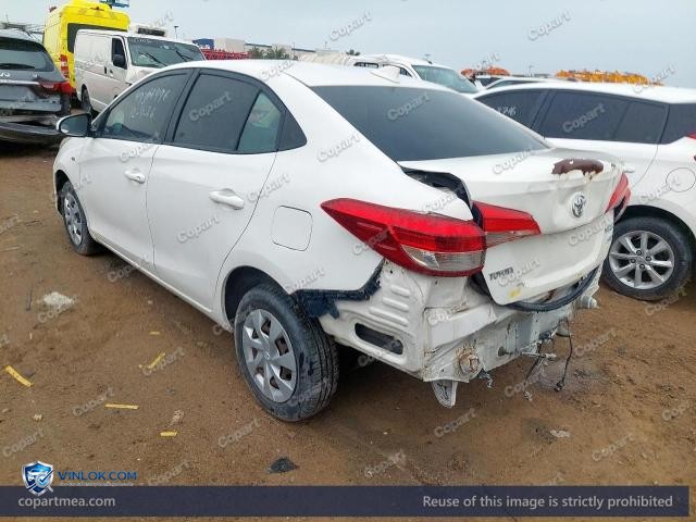 Auction photo