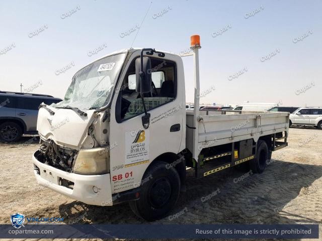 Auction photo