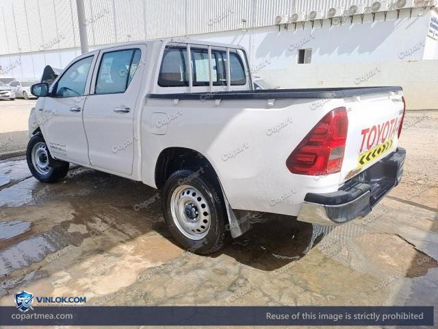 Auction photo