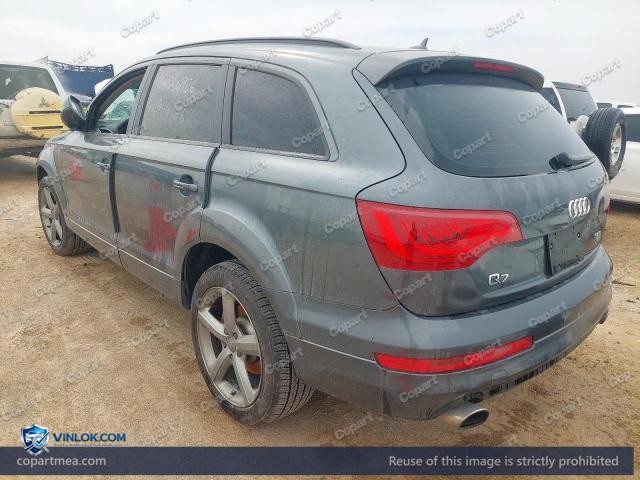 Auction photo