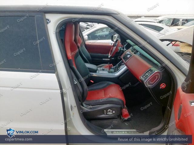 Auction photo