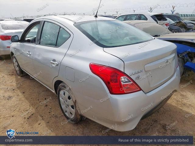 Auction photo