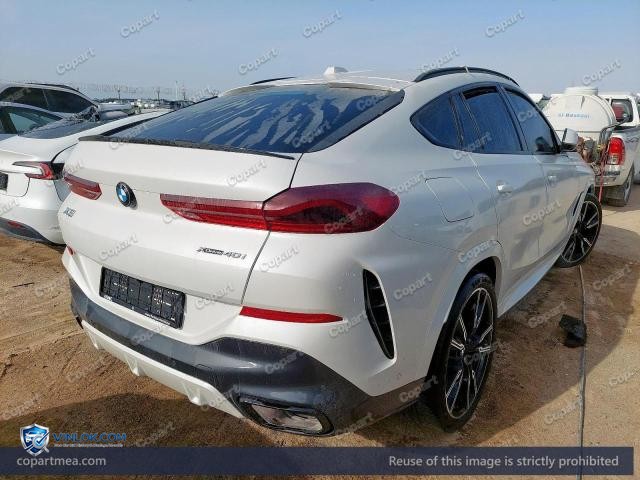 Auction photo
