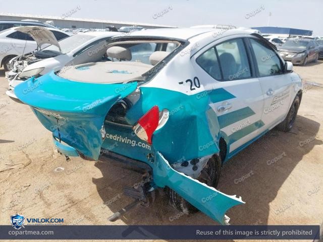 Auction photo