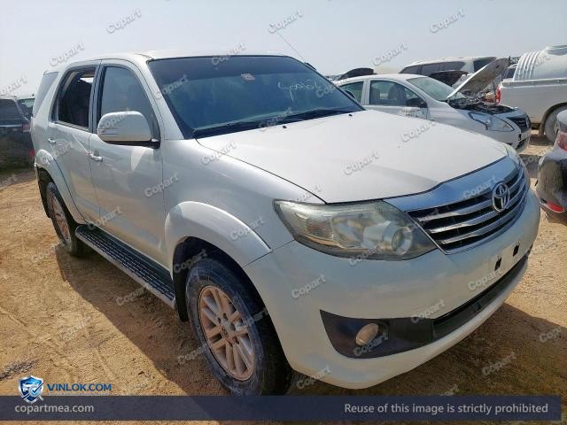 Auction photo