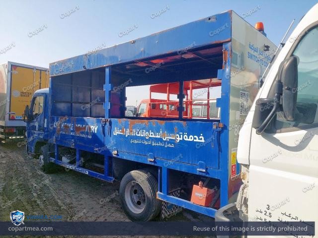 Auction photo