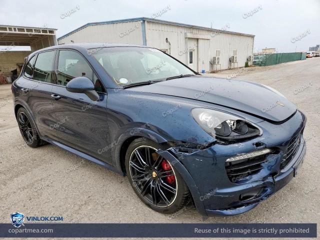 Auction photo