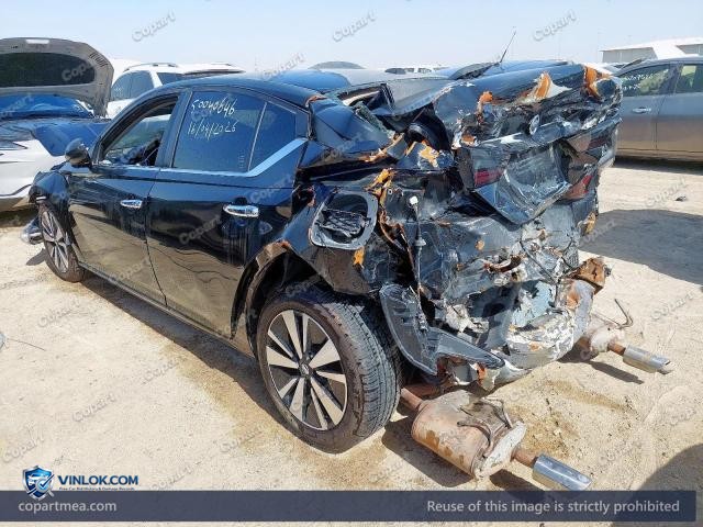 Auction photo