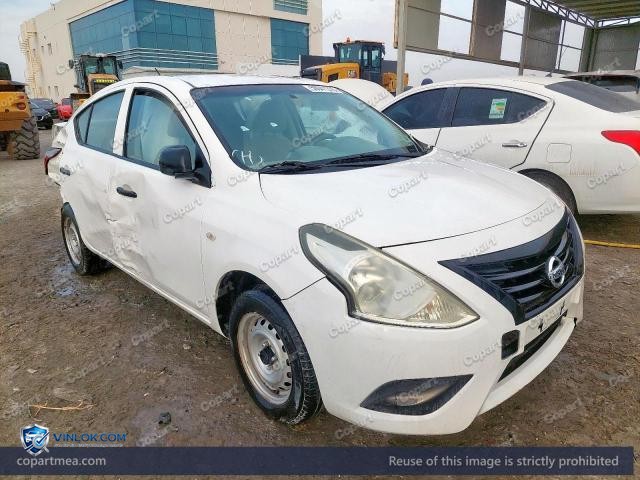 Auction photo