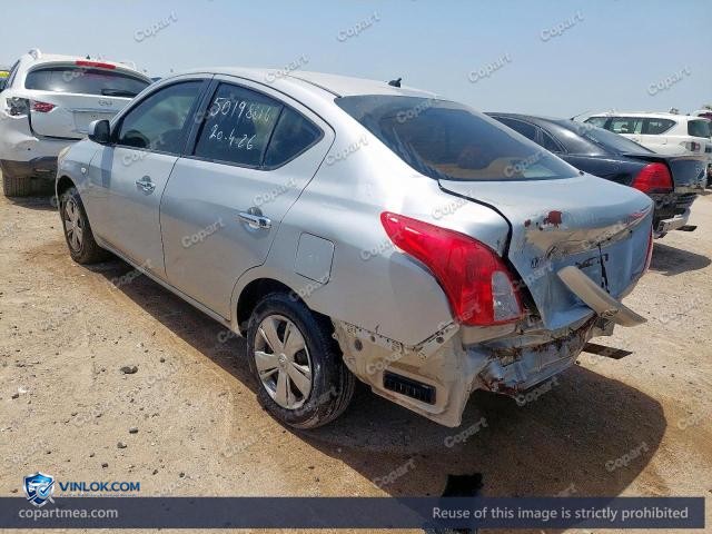 Auction photo