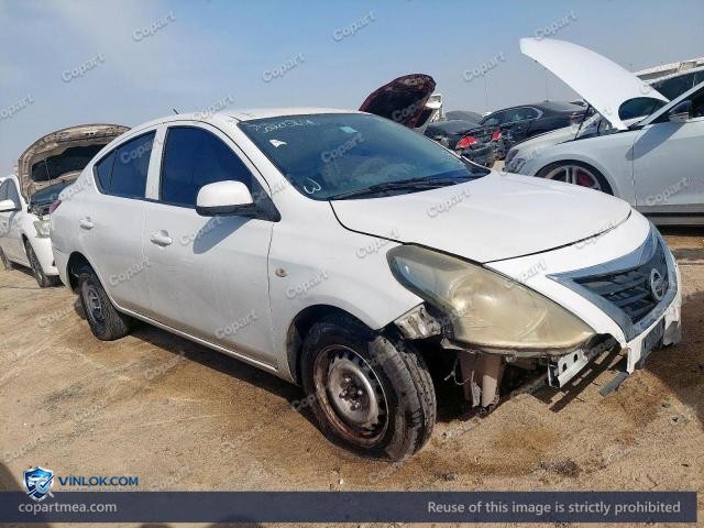 Auction photo