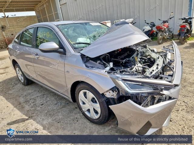 Auction photo