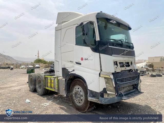 Auction photo