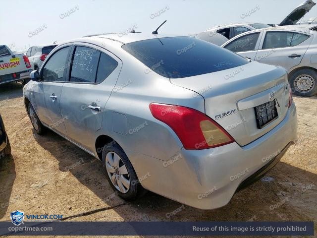 Auction photo