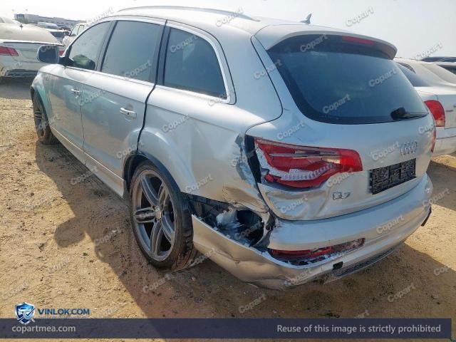 Auction photo