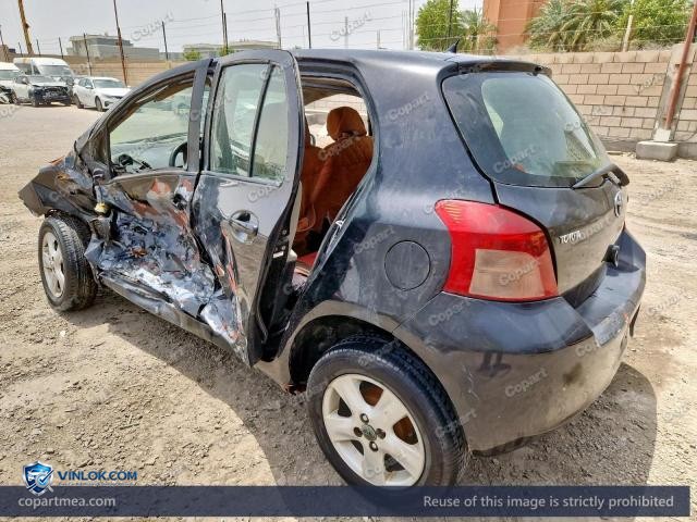 Auction photo